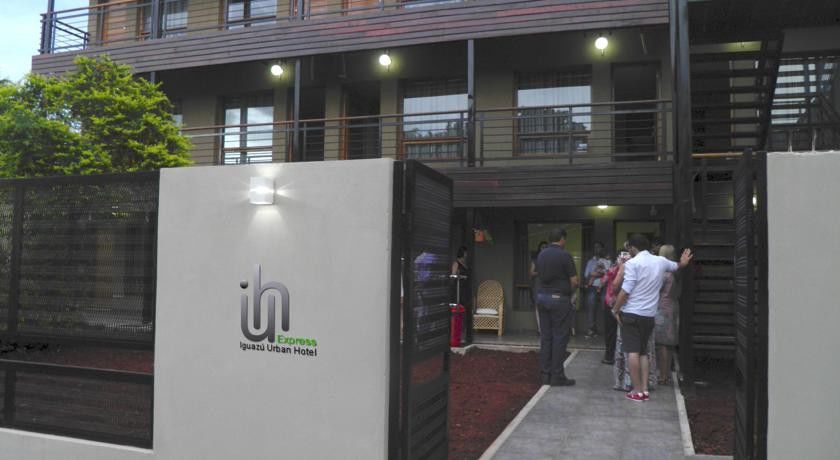 Iguazu Urban Hotel Express Puerto Iguazú Exterior foto
